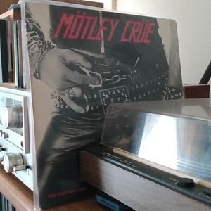 MOTLEY CRUE ~ TOO FAST FOR LOVE 12" VINYL LP